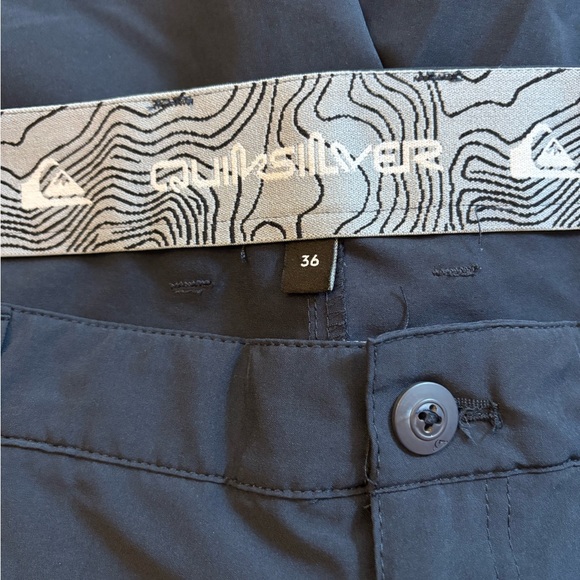 Quiksilver Men's Navy Hybrid Shorts - Picture 3 of 4